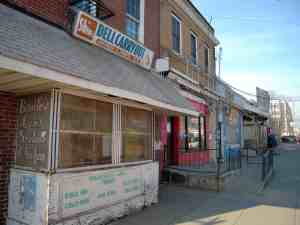 commercial strip including deli and other small, local businesses, on Minnesota Avenue, NE, in DC (2010, before redevelopment)